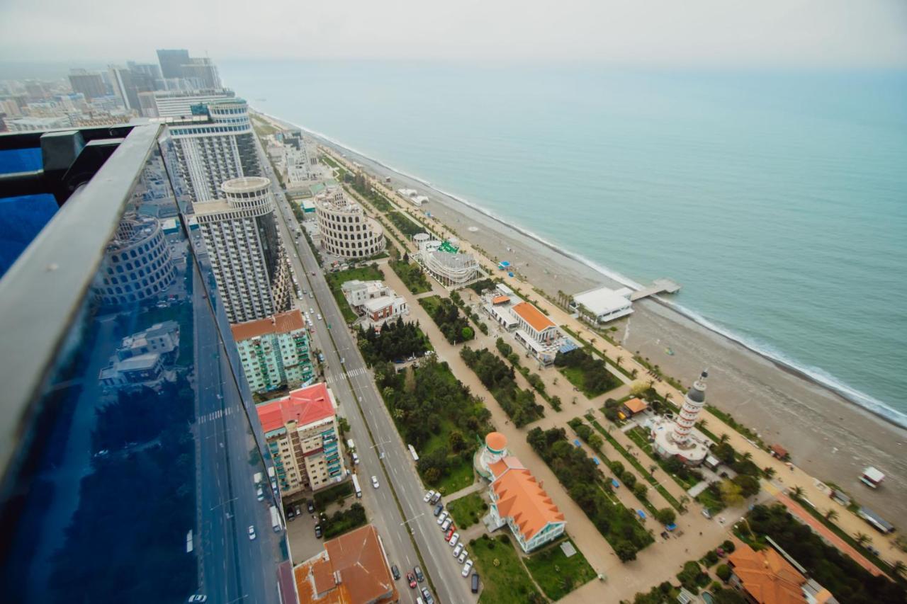Premium Aparthotel With Sea View Батумі Екстер'єр фото